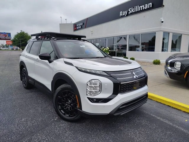 2025 Mitsubishi Outlander Trail Edition