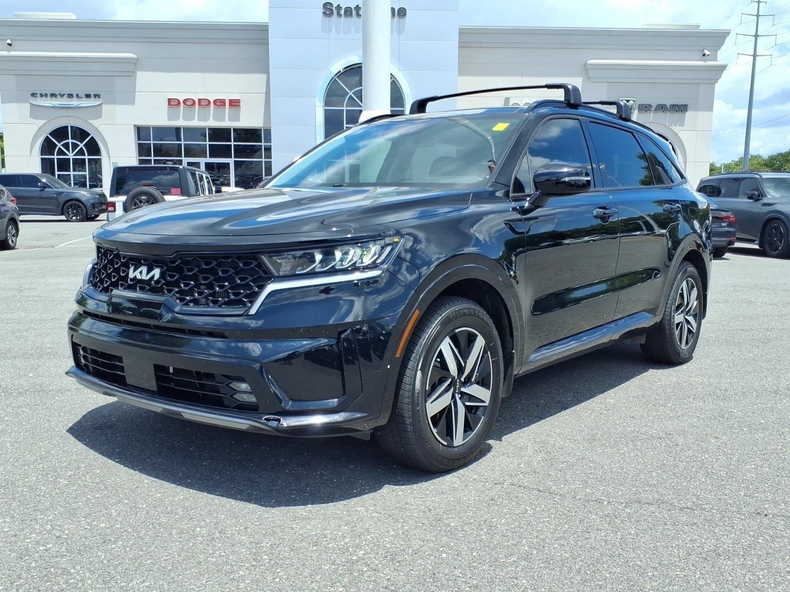 Used 2023 Ebony Black Kia EX image 27
