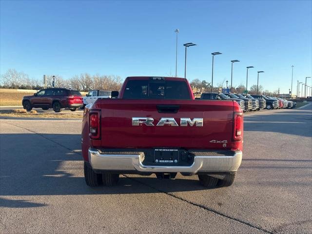 New 2026 Molten Red Pearl-Coat Exterior Paint RAM TRADESMAN image 8