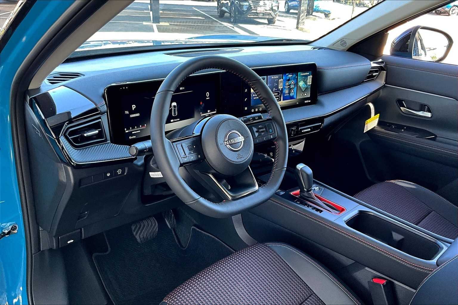 2026 Nissan KICKS SR - Photo 8