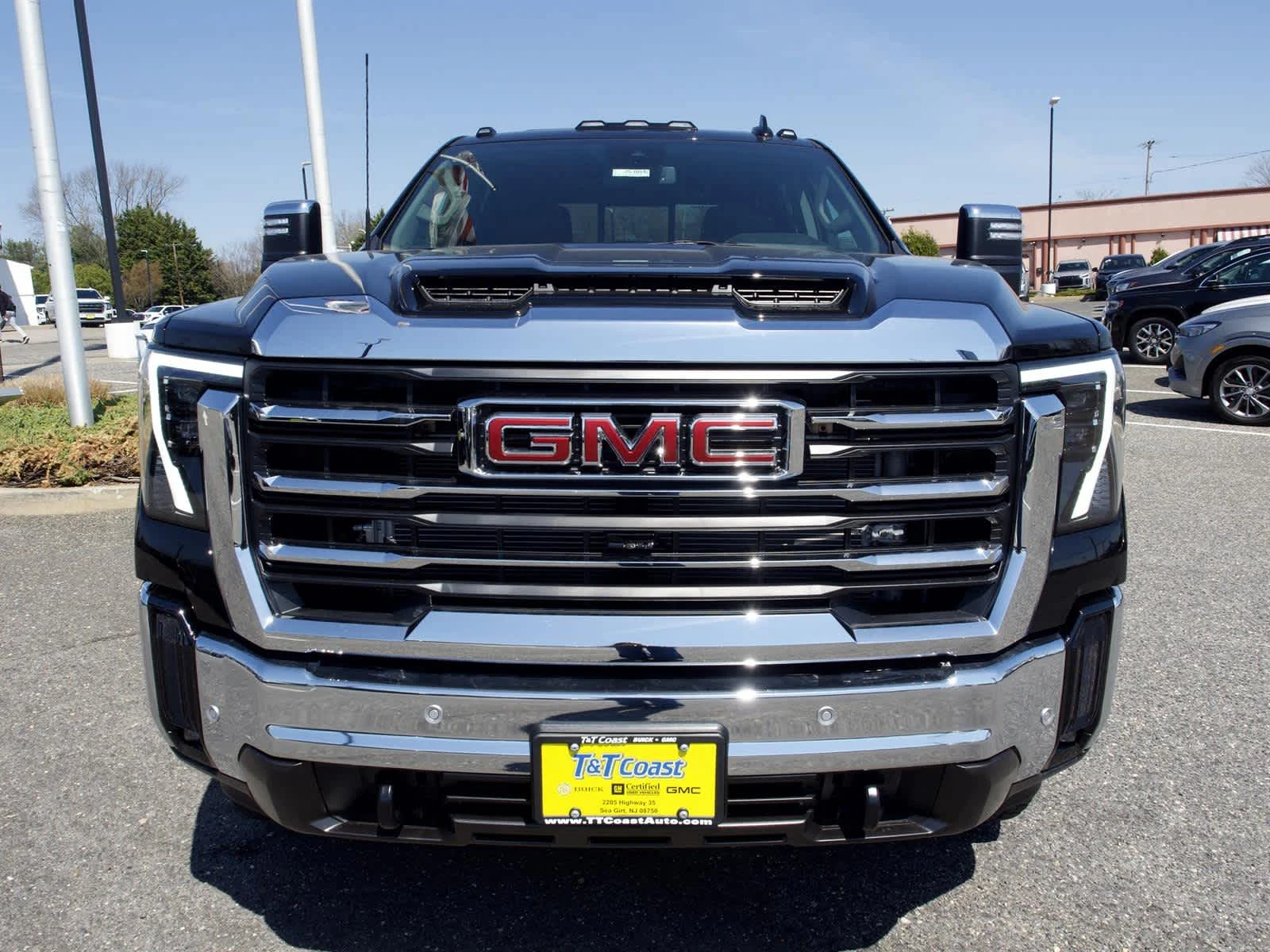 New 2026 Onyx Black GMC SLT image 2