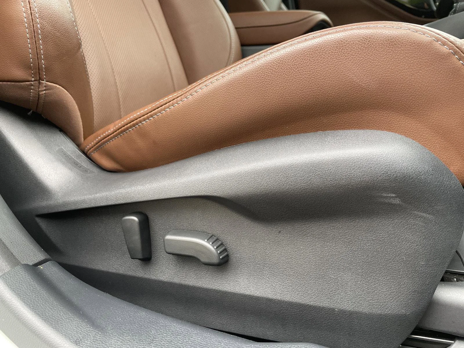 Certified Used 2024 Crystal White Pearl Subaru Touring XT image 5