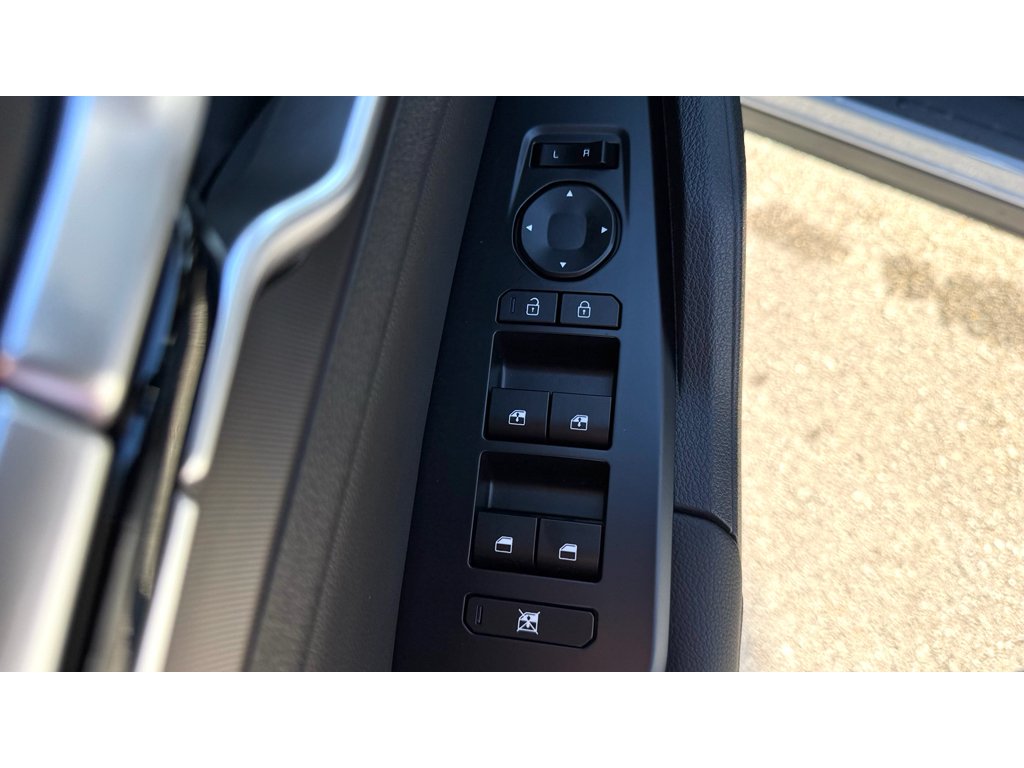 New 2026 Wolf Gray Kia EX image 24