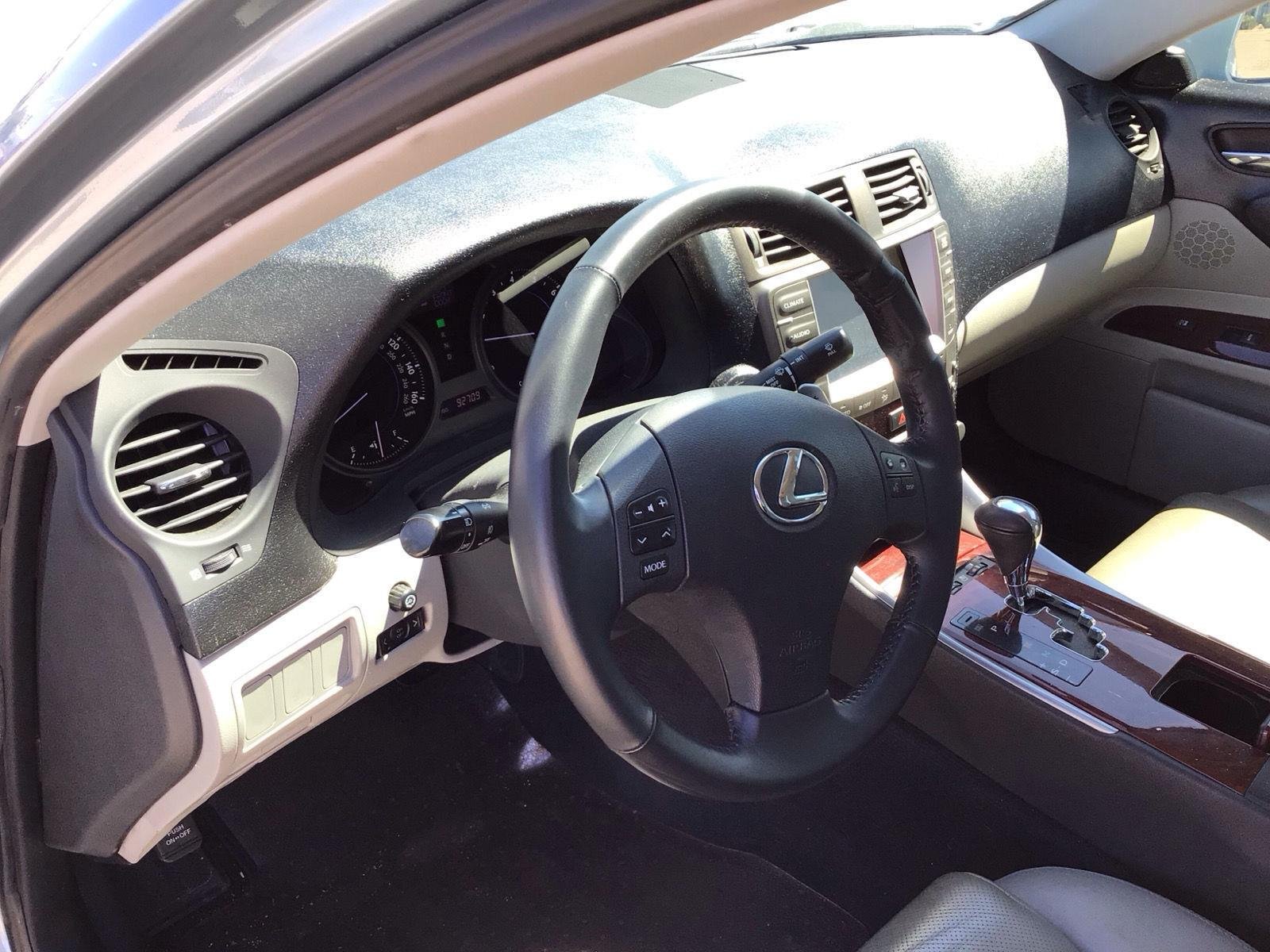 Used 2007  Lexus Base image 18