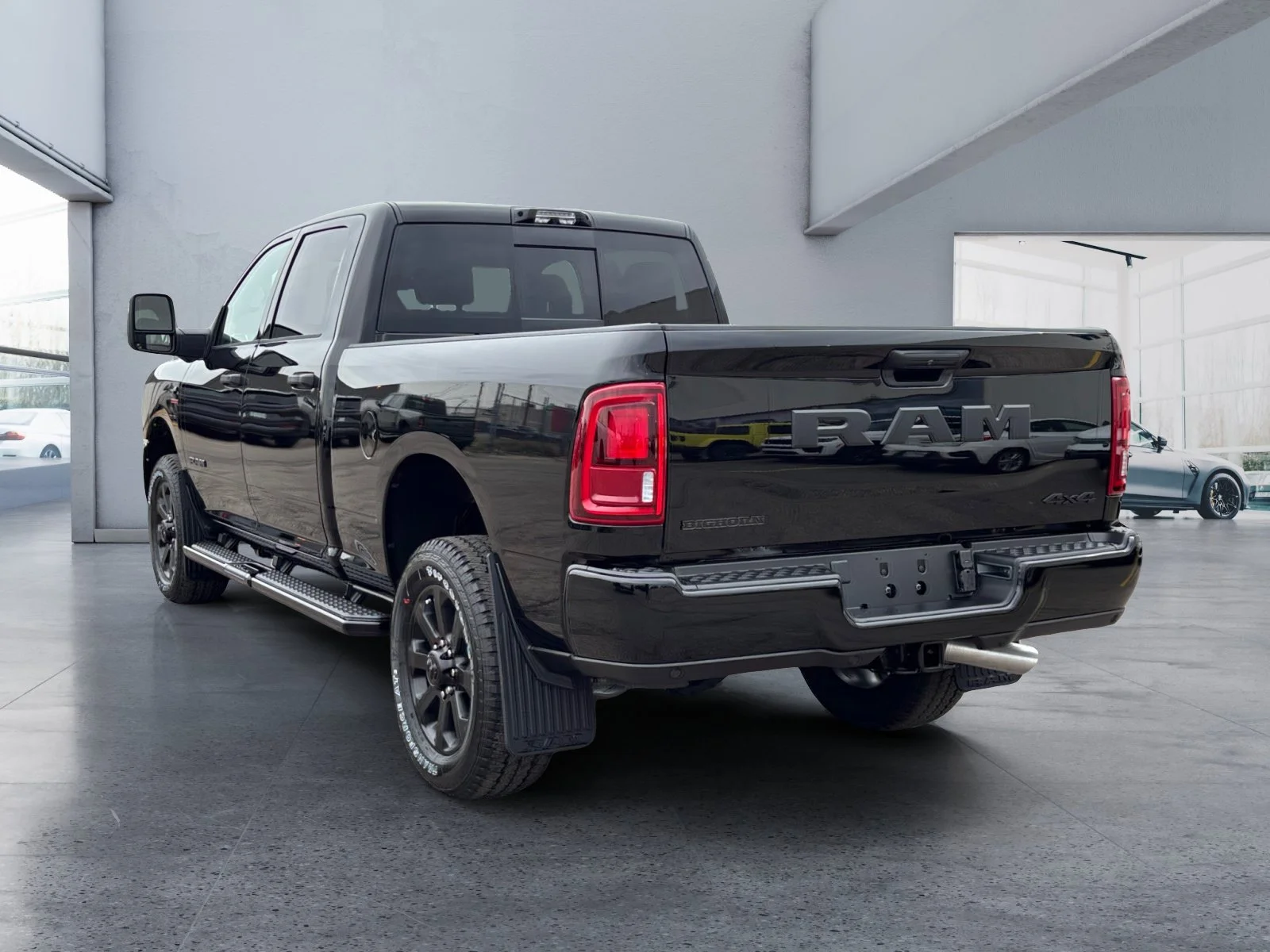 New 2027 Diamond Black Crystal Pearl Ram Big Horn image 3