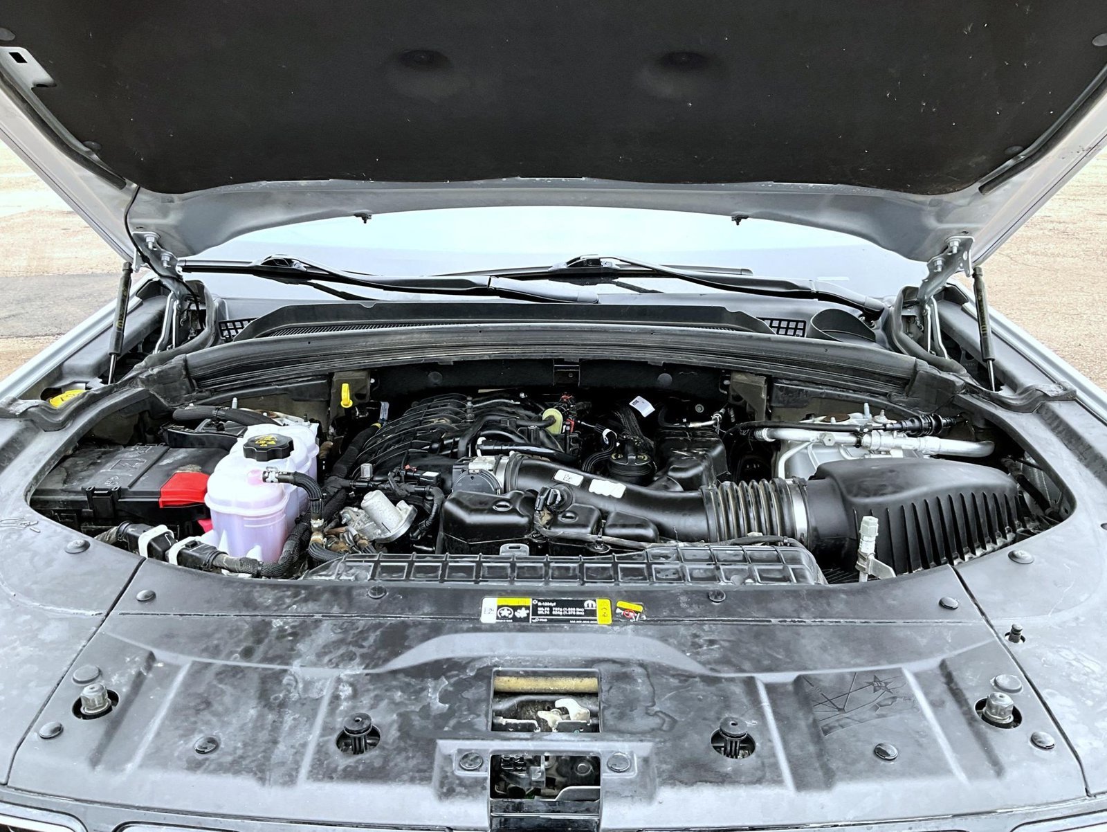 Used 2021 Silver Jeep Limited image 26