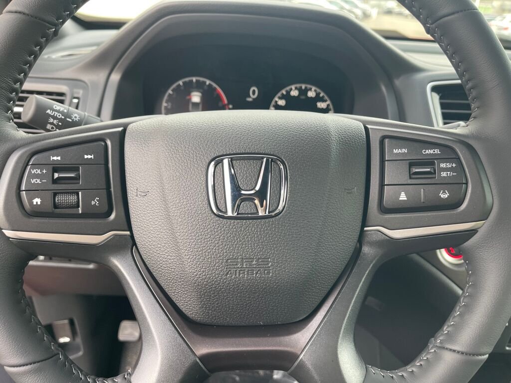 New 2026 Radiant Red Metallic II Honda RTL image 11