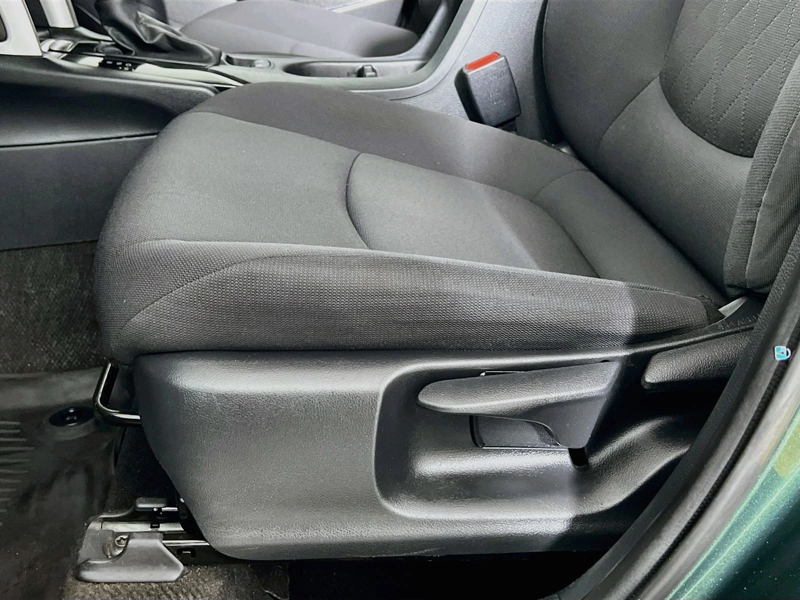 2023 Toyota Corolla Cross LE - Photo 20