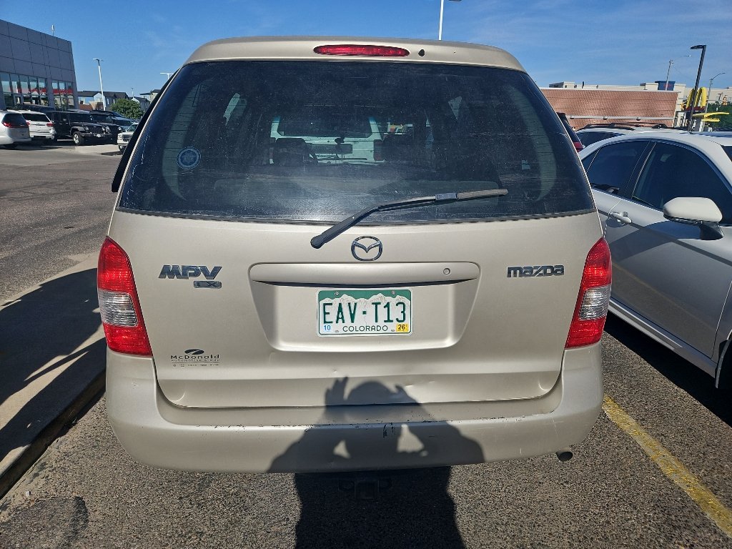 Used 2000 Gold Mazda BASE image 4