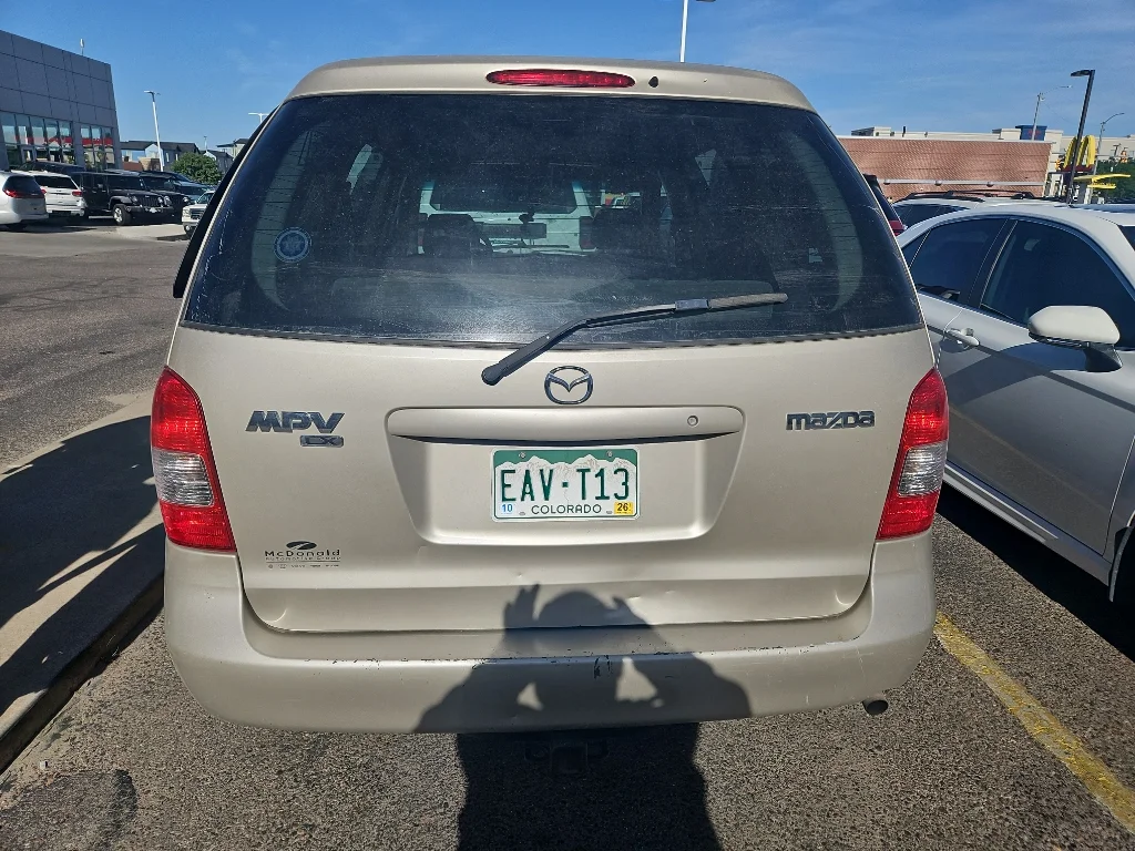 Used 2000 Gold Mazda BASE image 4