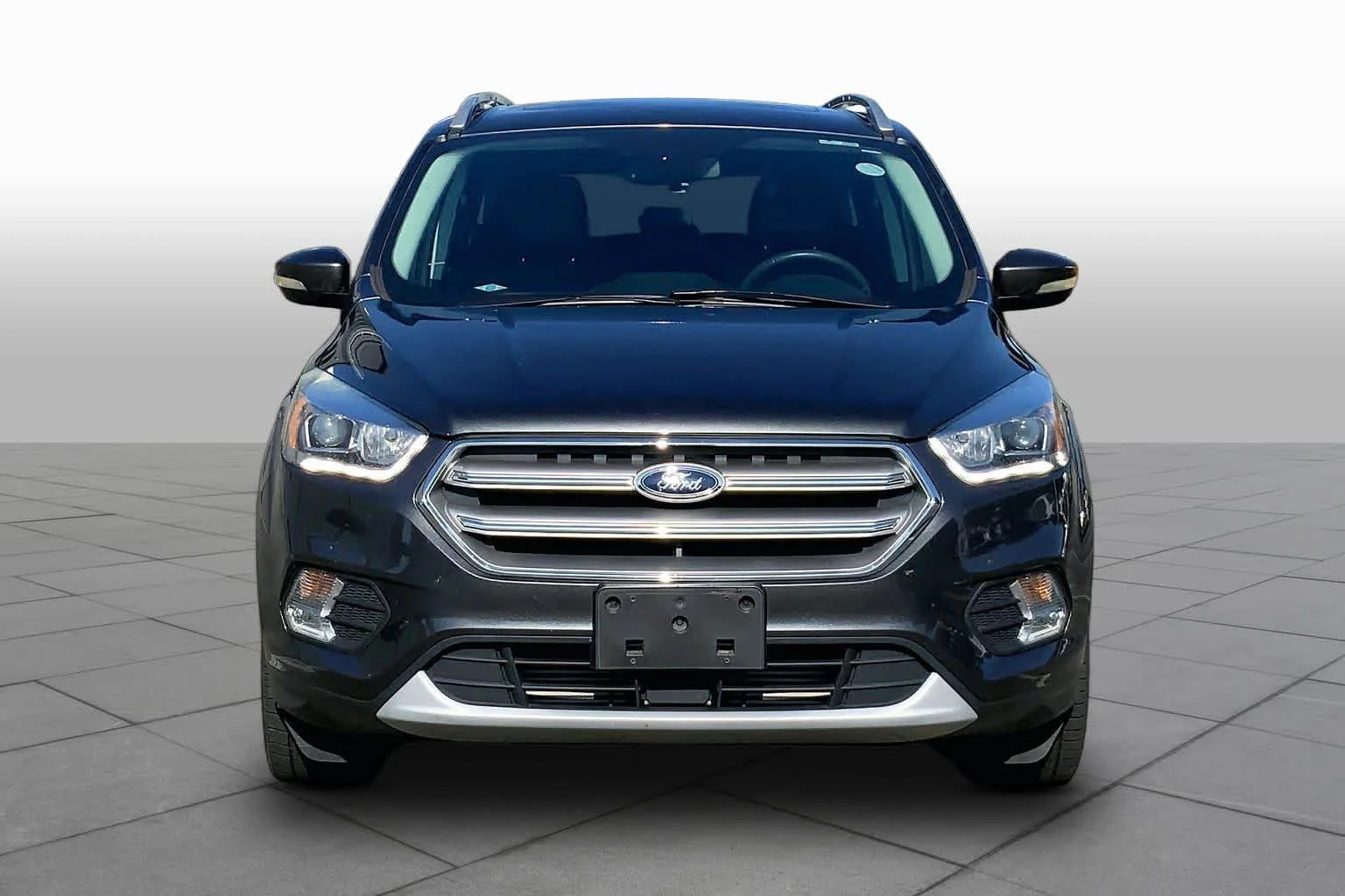Used 2017 Magnetic Metallic Ford Titanium image 4