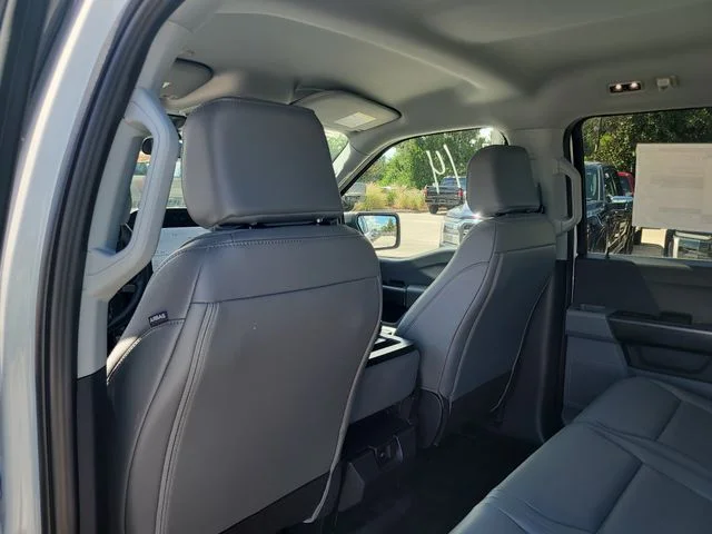 New 2026 Oxford White Ford XL image 12