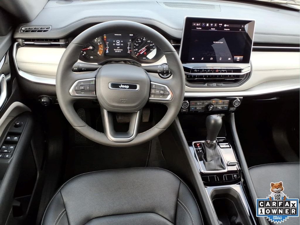 Used 2025 Silver Jeep Limited image 13