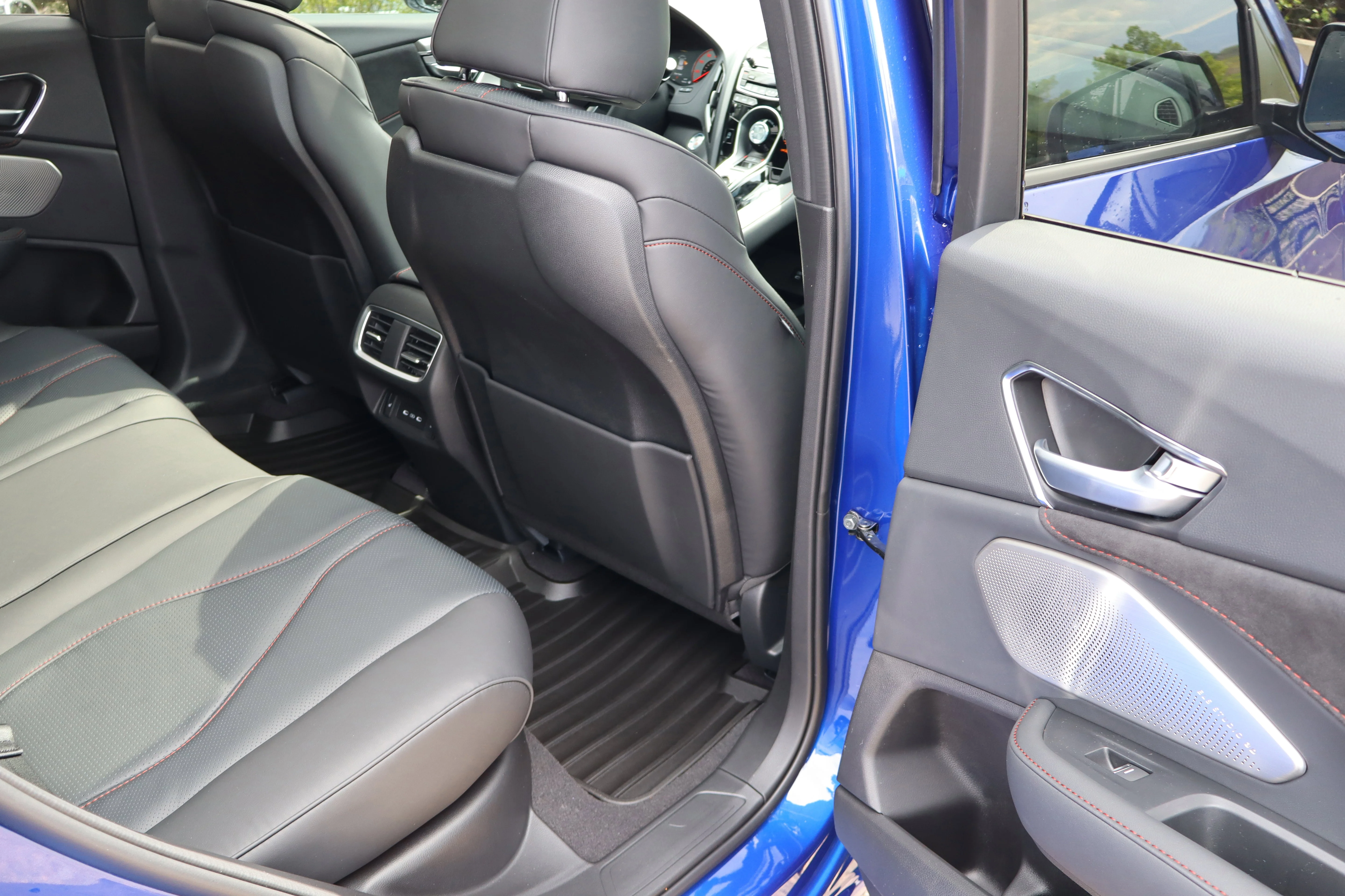 New 2026 Apex Blue Pearl Acura w/A-Spec Advance Package image 33