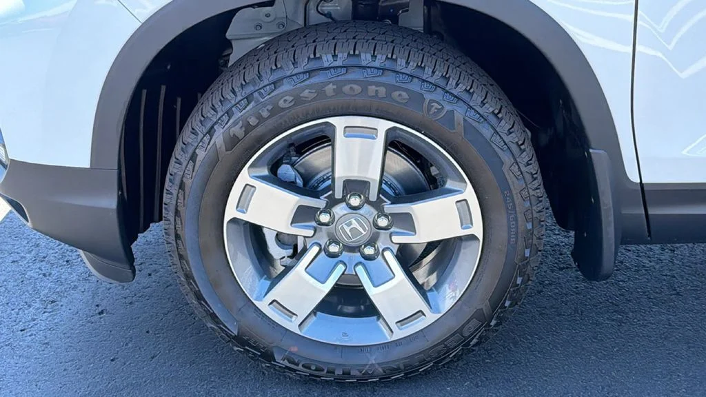 New 2026 Platinum White Pearl Honda RTL image 9