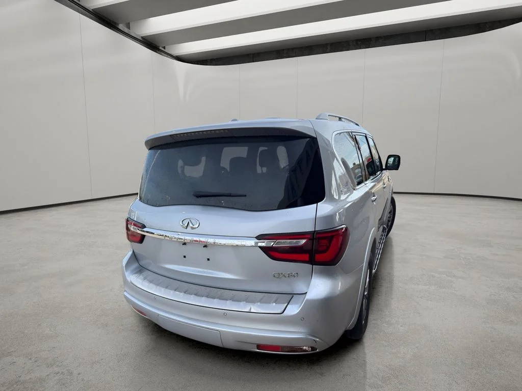 Used 2018 Liquid Platinum INFINITI Base image 9