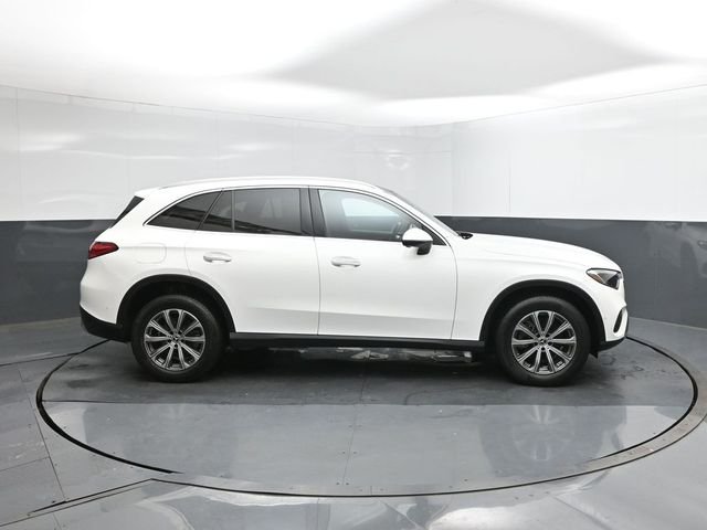 Used 2024 White Mercedes-Benz GLC 300 image 15