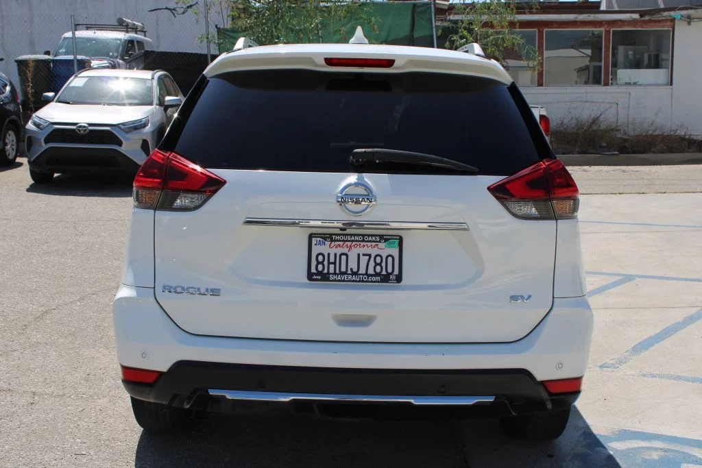 Used 2019 White Nissan SV image 5