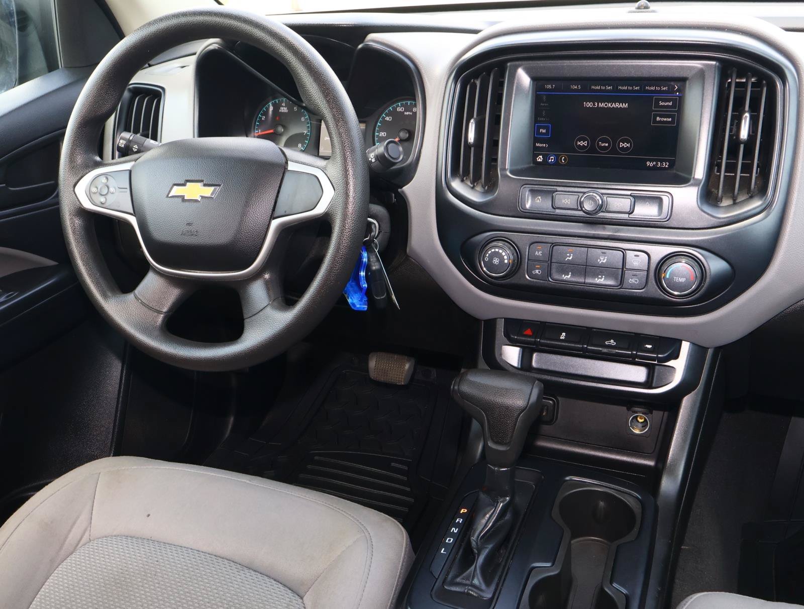 Used 2019 Summit White Chevrolet Work Truck image 9