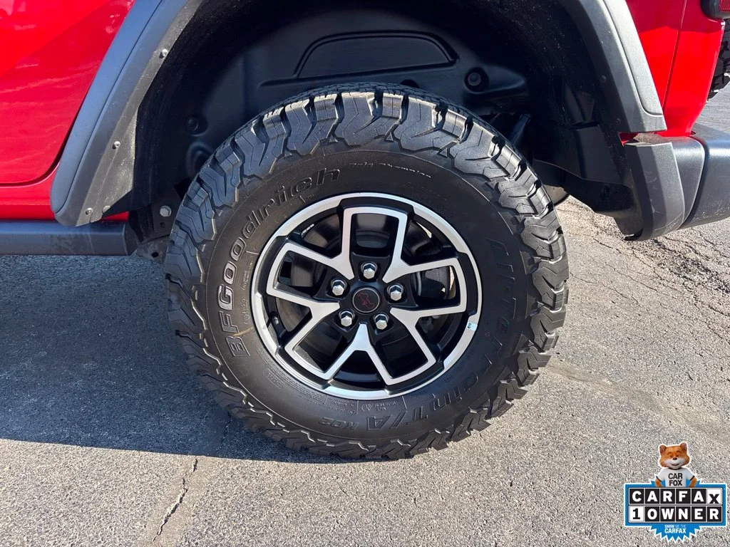 Used 2026 Red Jeep Rubicon image 10