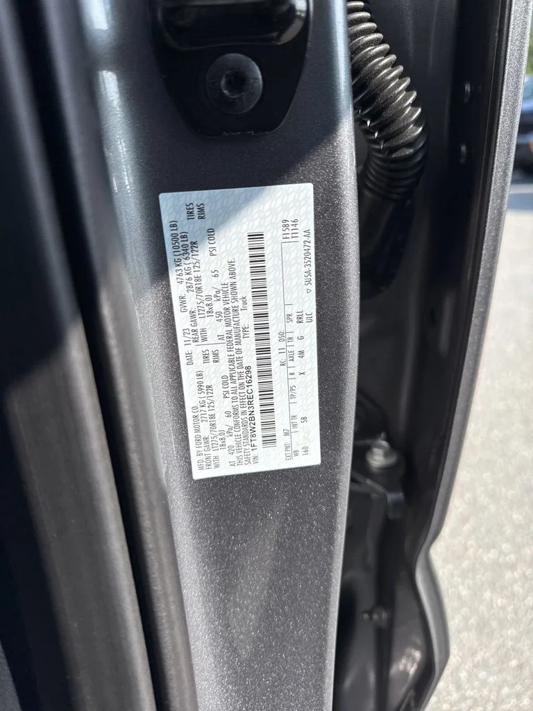 Used 2024 Gray Ford Lariat image 29