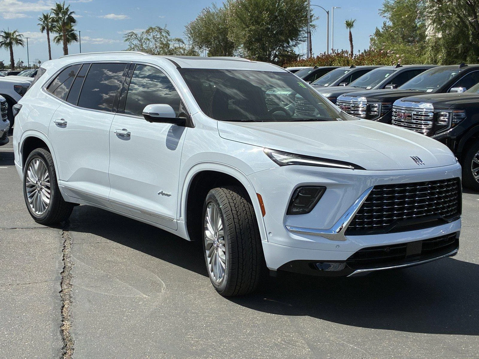 New 2027 Iridescent White Tricoat Buick Avenir image 1