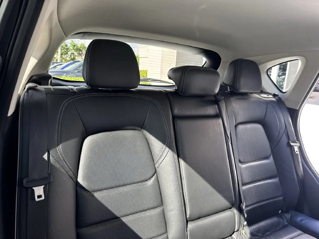 Used 2024 Quartz Metallic Mazda 2.5 S Preferred Package image 47