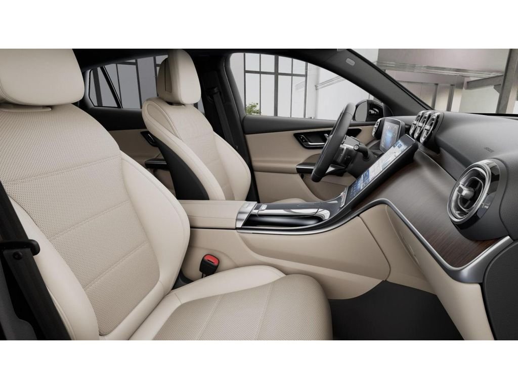 New 2027 Verde Silver Metallic Mercedes-Benz GLC 300 image 4
