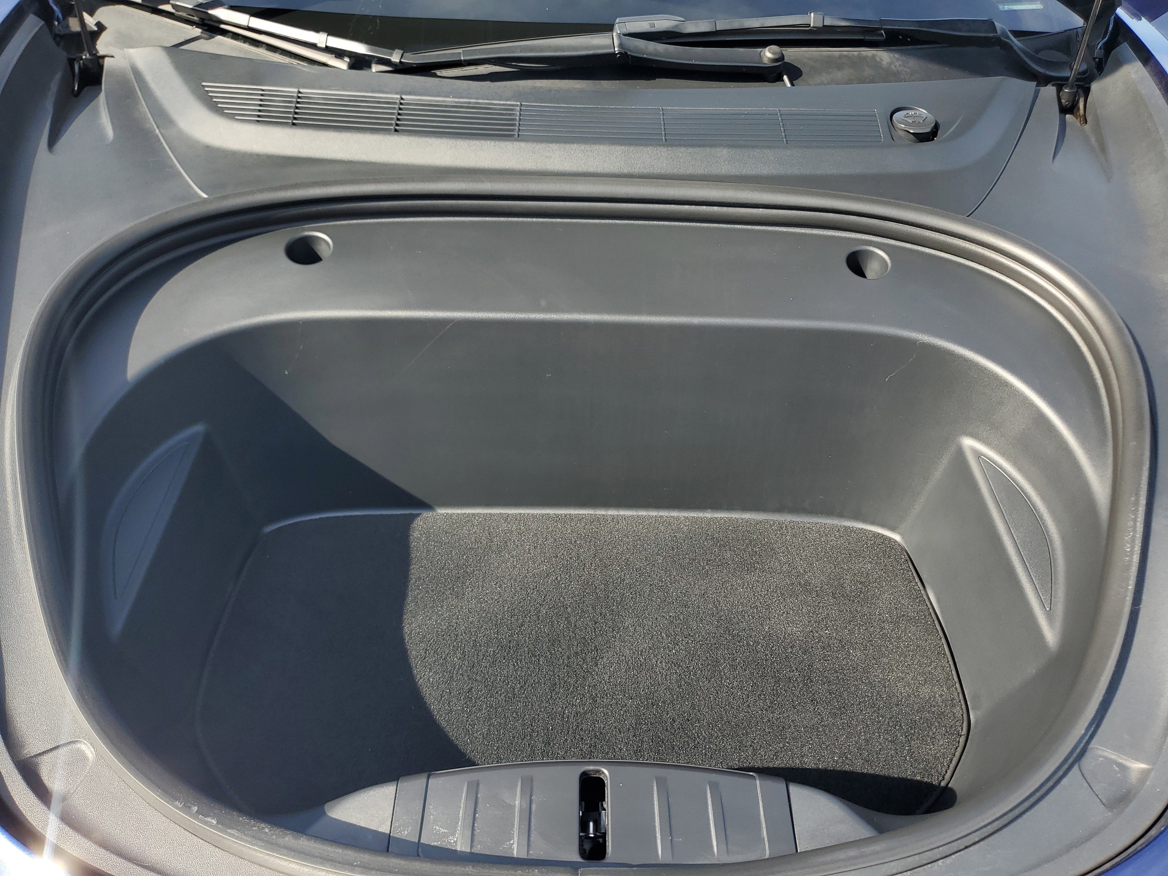 Used 2022  Tesla Long Range image 19