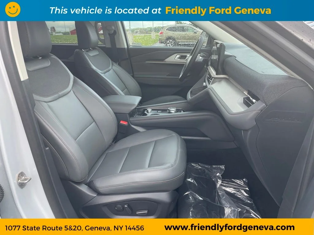 Used 2026 Space White Metallic Ford Active image 15