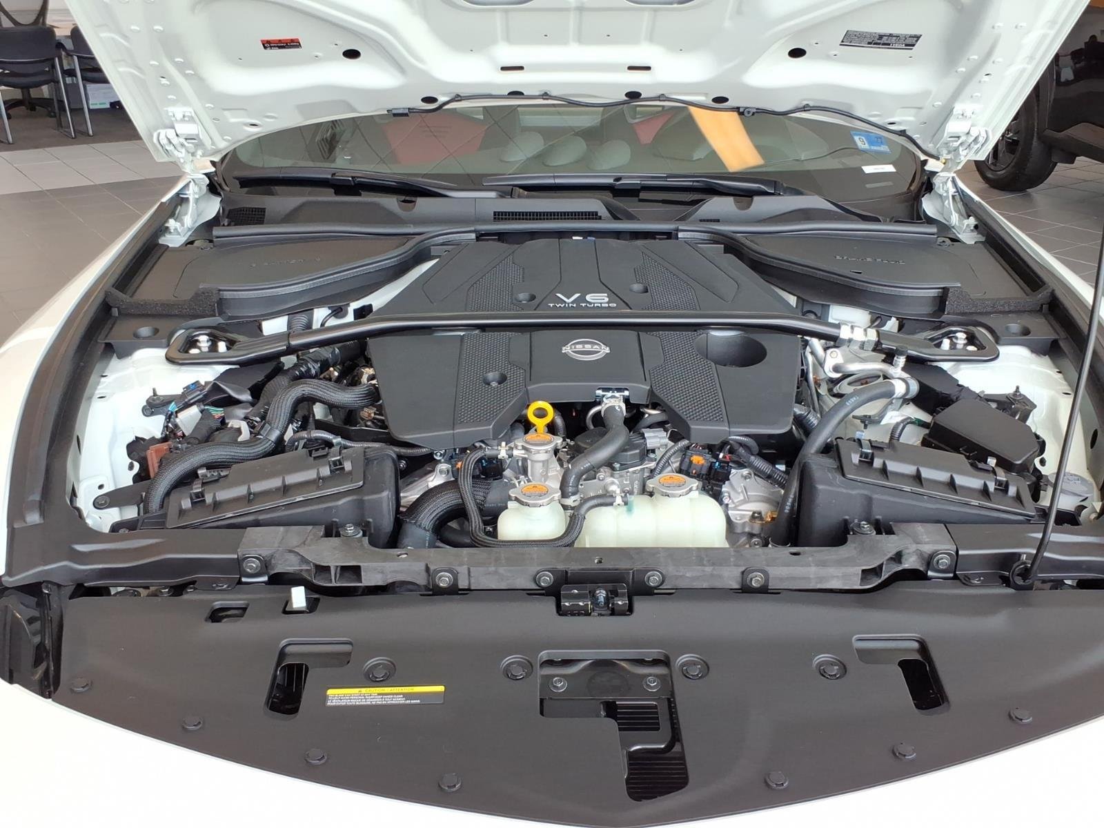 New 2027 Pearl White TriCoat / Super Black Two-tone Nissan NISMO® image 27