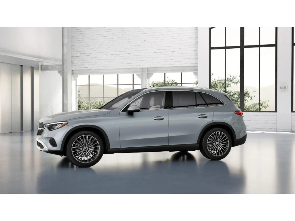 New 2027 Silver Mercedes-Benz GLC 300 image 66
