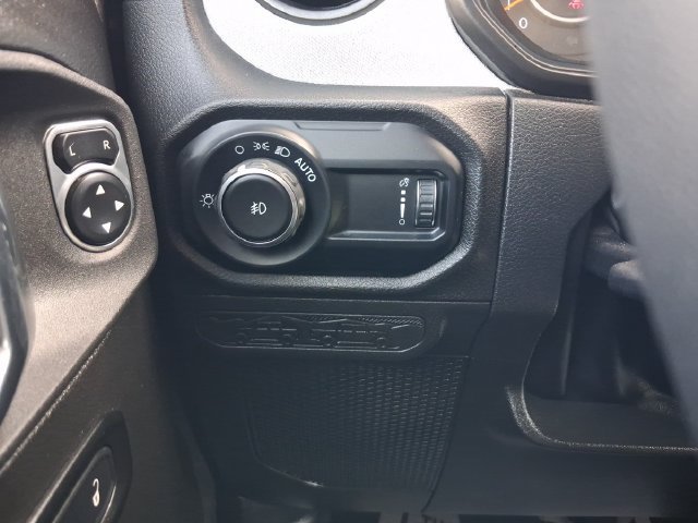 Used 2025 Gray Jeep Willys image 11