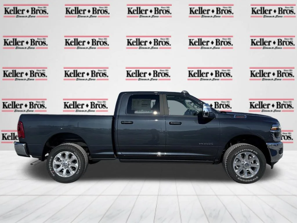 2026 RAM 3500 Laramie - Photo 8