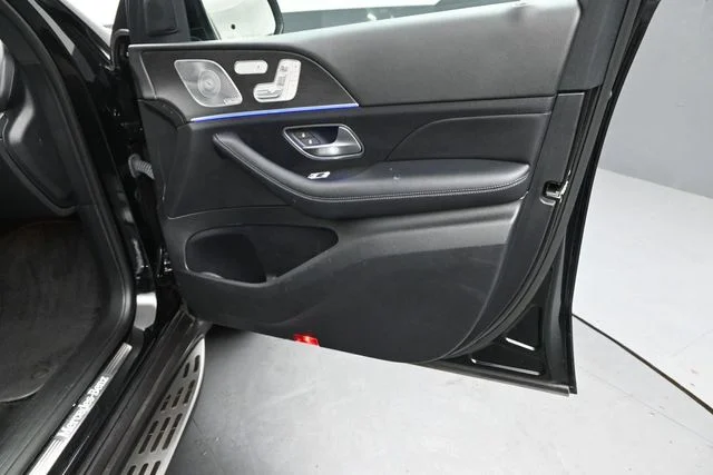 Used 2021 Black Mercedes-Benz GLE 350 image 34