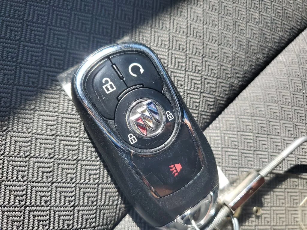 Used 2023 CINNABAR METALLIC Buick Preferred image 23