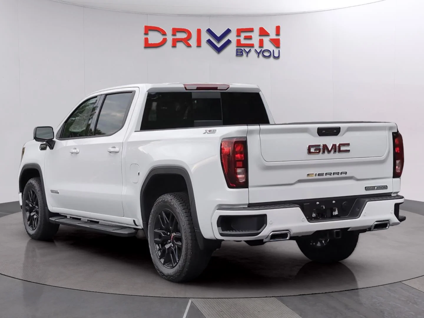 New 2026 Summit White GMC Elevation image 3