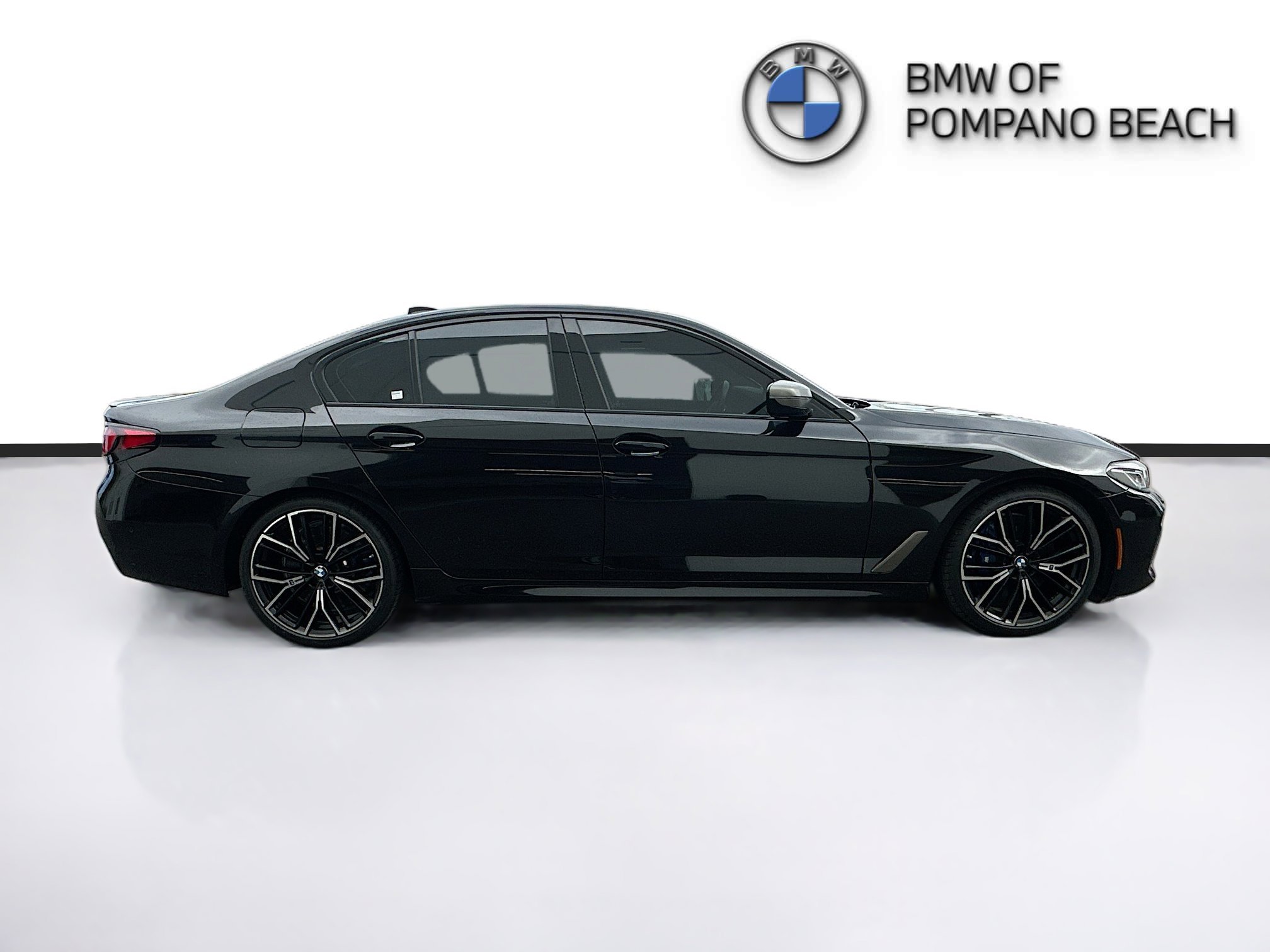 Used 2023 Black Sapphire Metallic BMW M550i xDrive image 8