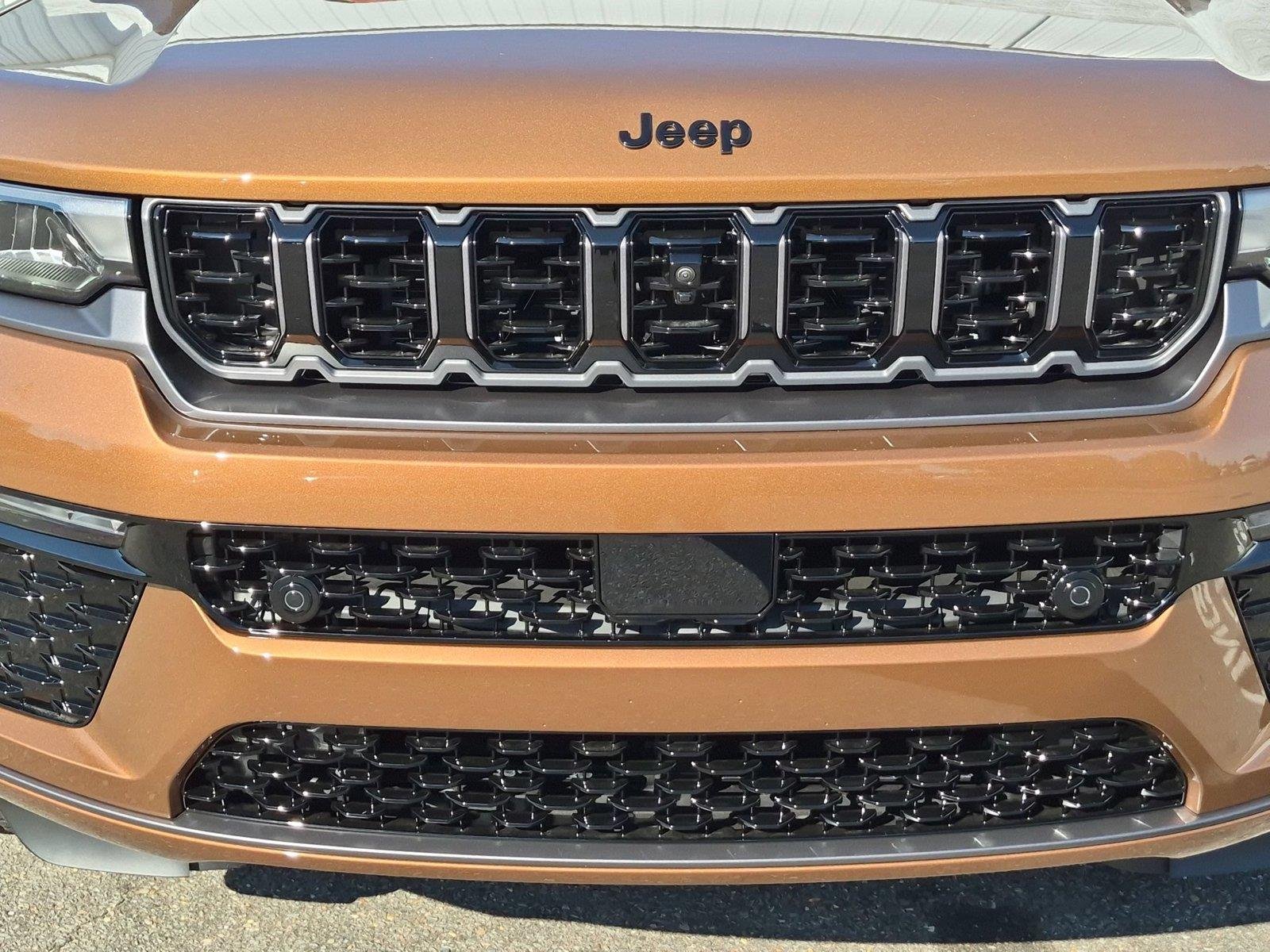 New 2027 Copper Shino Metallic Clear-Coat Paint Jeep Limited Reserve image 13