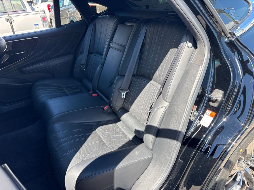 Used 2023 Black Lexus 500 Base image 13