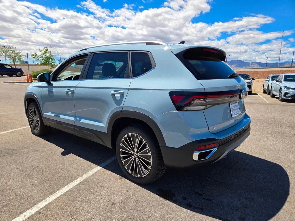 New 2026 Gray Volkswagen 1.5T SE image 3