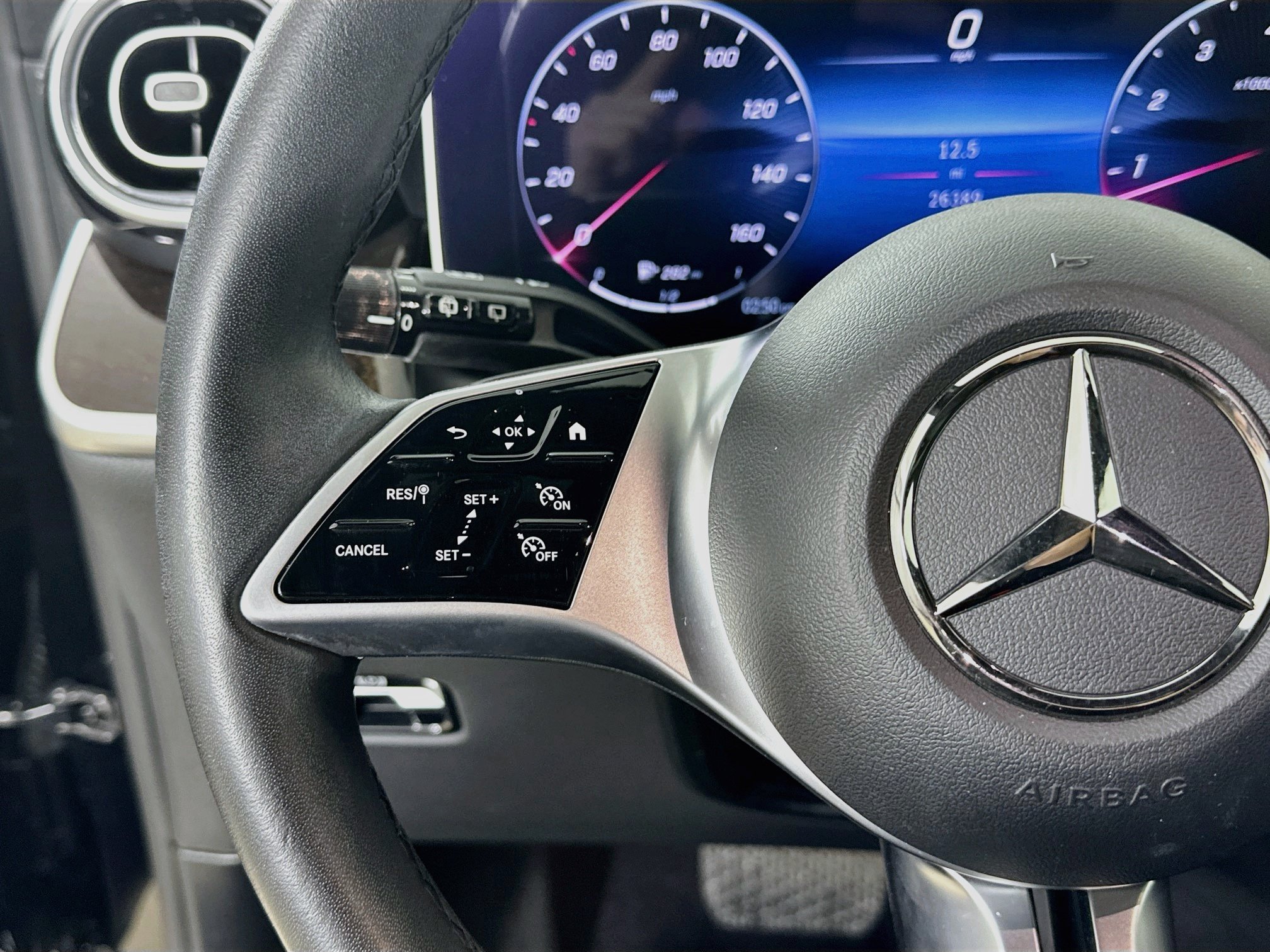 Used 2023 Black Mercedes-Benz GLC 300 image 12