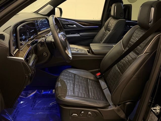 Used 2023 Black Raven Cadillac Premium Luxury Platinum image 15