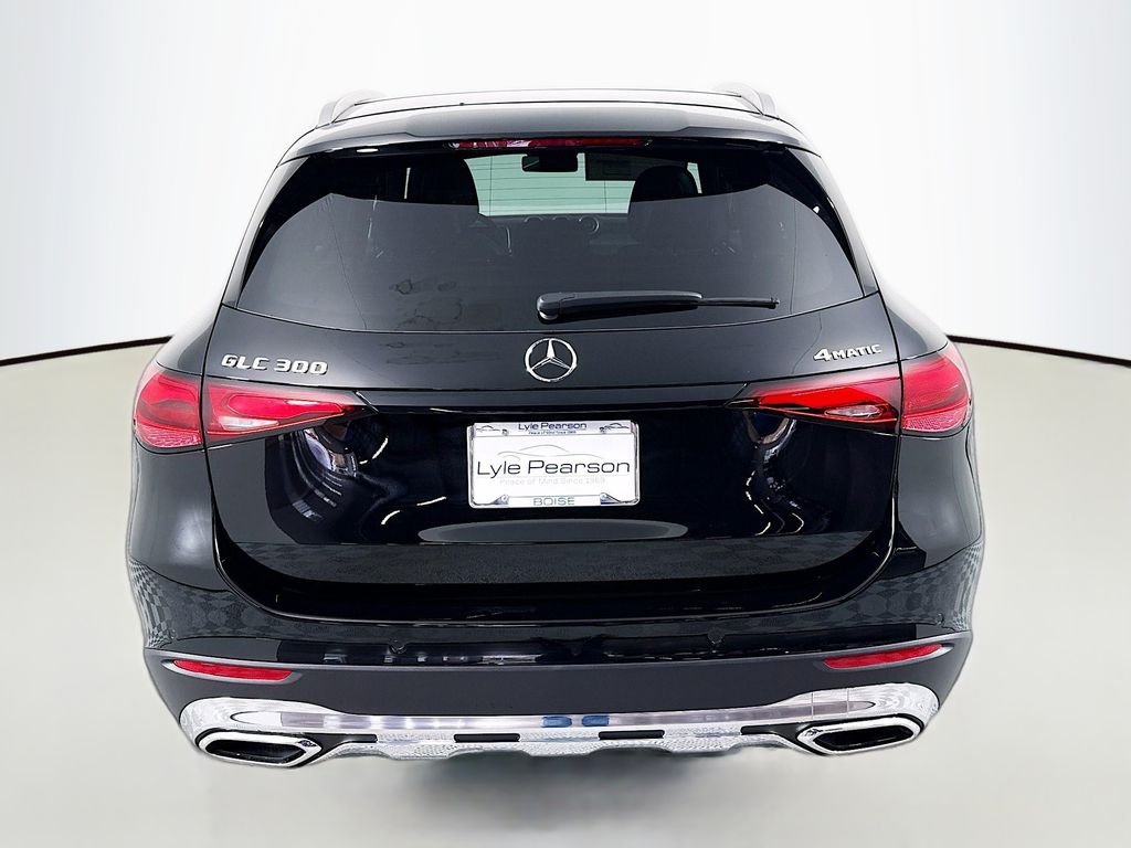 Used 2026 Black Mercedes-Benz GLC 300 image 10