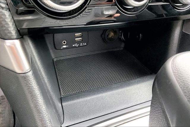 Used 2022 Black Subaru Premium image 29