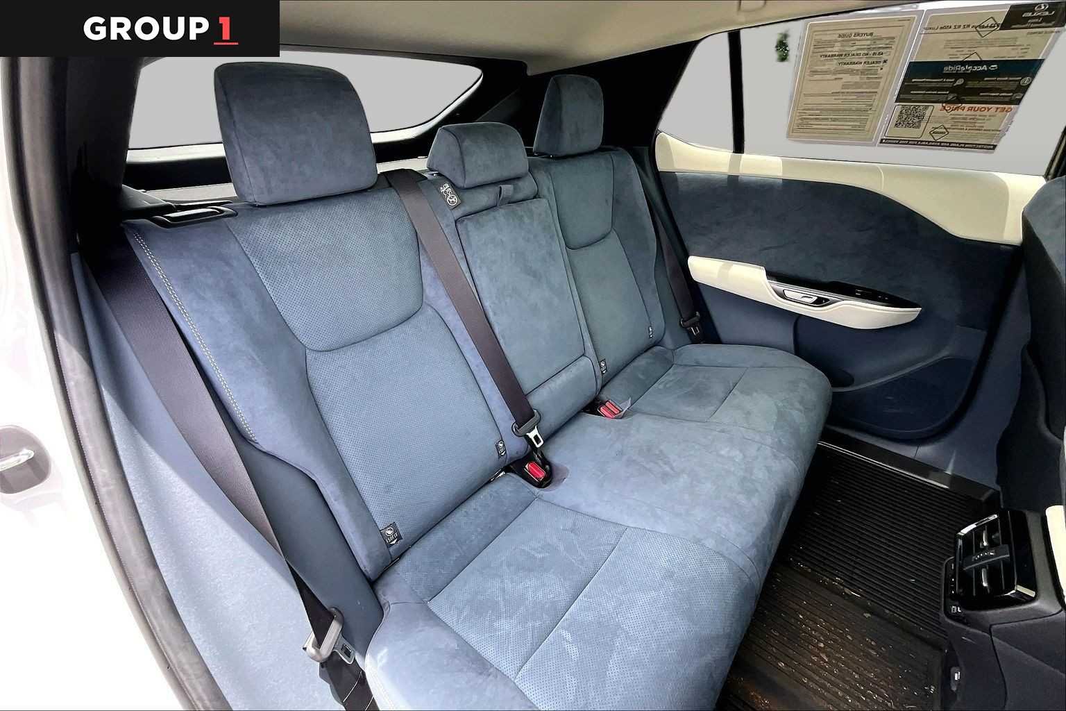 Used 2023 Eminent White Pearl Lexus Luxury image 16