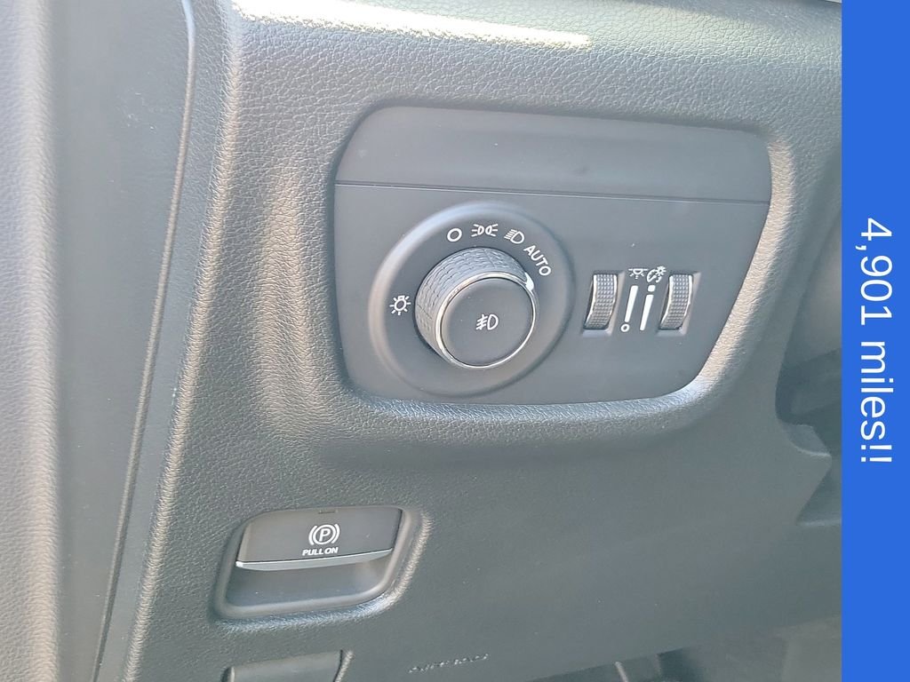 Used 2025 Black Jeep Limited image 19