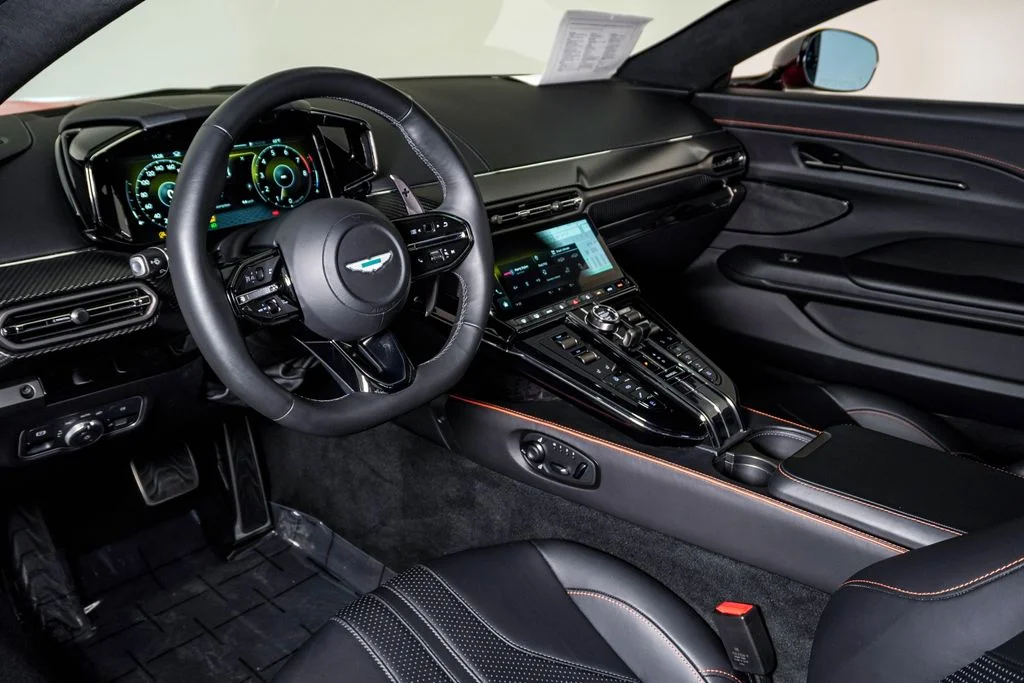 Used 2025 Synapse Orange Aston Martin Coupe image 23