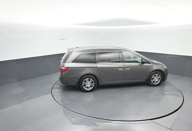 Used 2012 Polished Metal Metallic Honda EX-L image 30