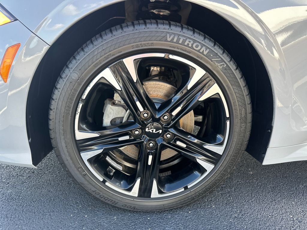 Certified Used 2024 Gray Kia GT-Line image 10